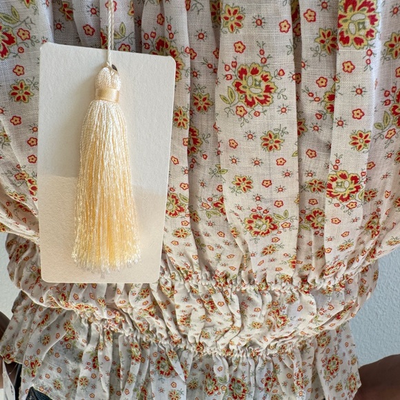 Doen XS Adie Top in Alabaster Countryside Calico - Picture 14 of 14